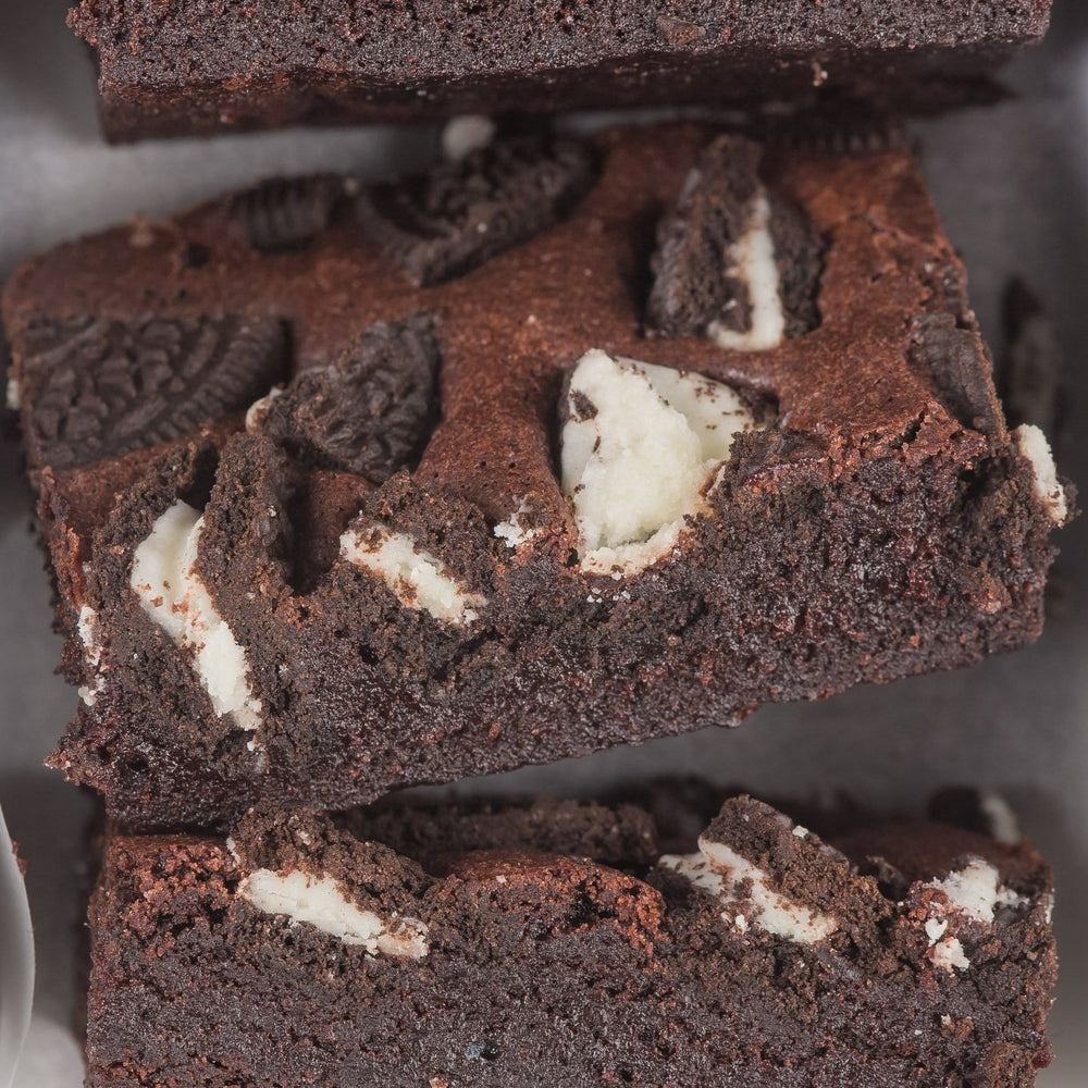 
                  
                    Load image into Gallery viewer, Oreo Chocolate Brownie
                  
                